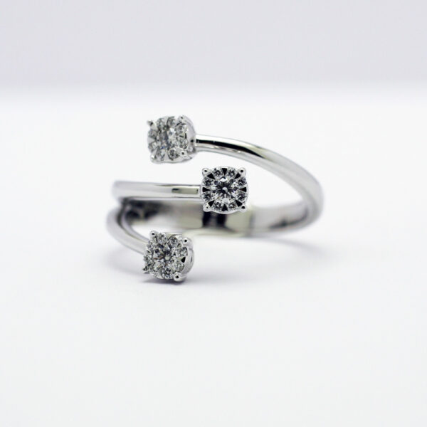 Anello trilogy magic con diamanti, Leo Pizzo - immagine 3