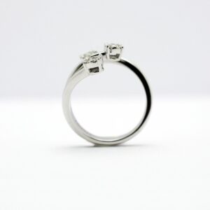 Anello trilogy magic con diamanti, Leo Pizzo