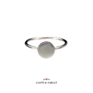 Anello con tondo personalizzabile, Cuori & Frecce