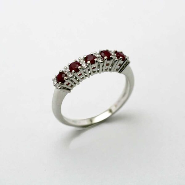Anello con rubino e diamanti Cierre G22R