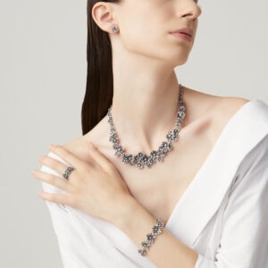 Collana margherite grande, Giovanni Raspini